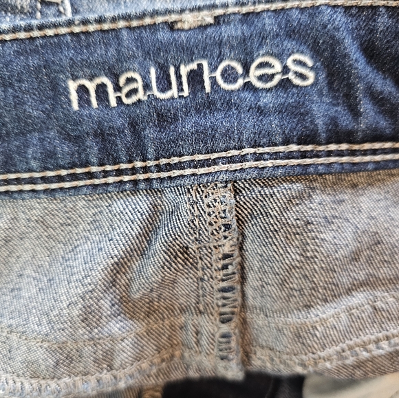 Maurices Straight Leg Blue Jeans Size 10 - Picture 6 of 10